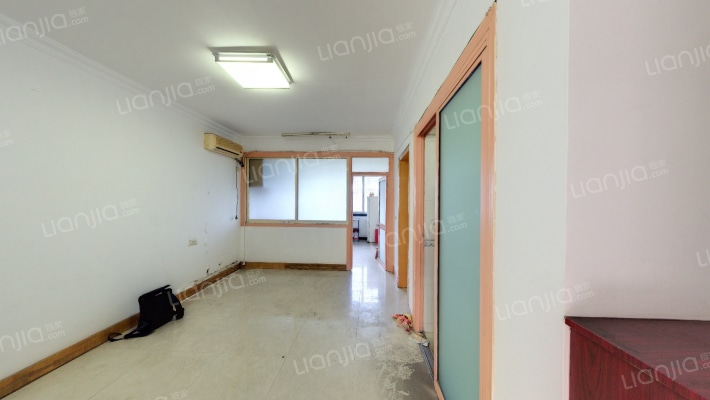 聚壁楼二手房实景图