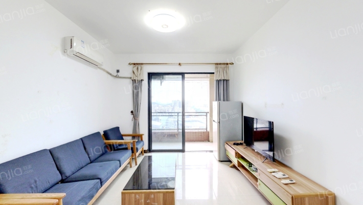 卓越时代广场二手房实景图