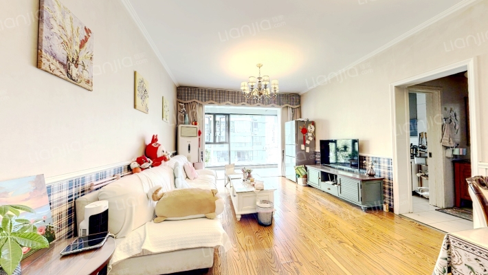 名士公馆二手房实景图