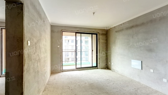 希尔顿逸林府南苑二手房实景图