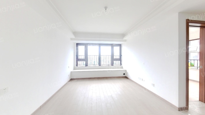 金地格林传奇二手房实景图