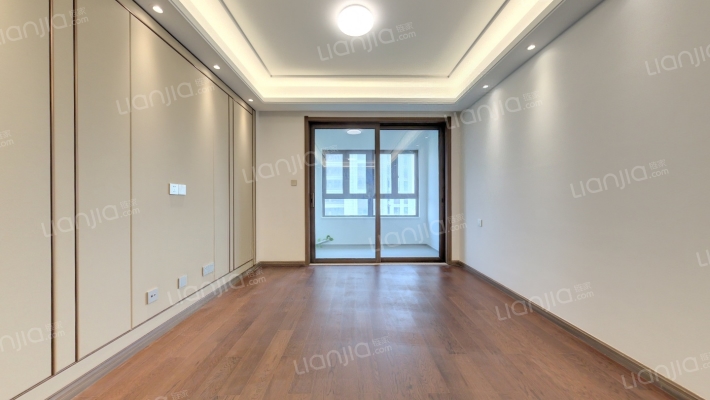 中海九樾二手房实景图