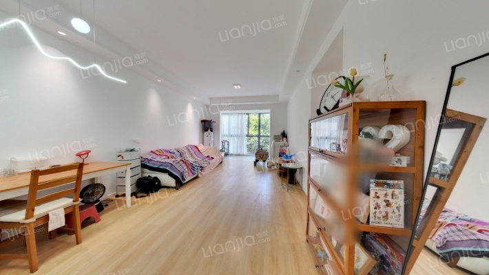 曼哈顿二期半山壹号二手房实景图