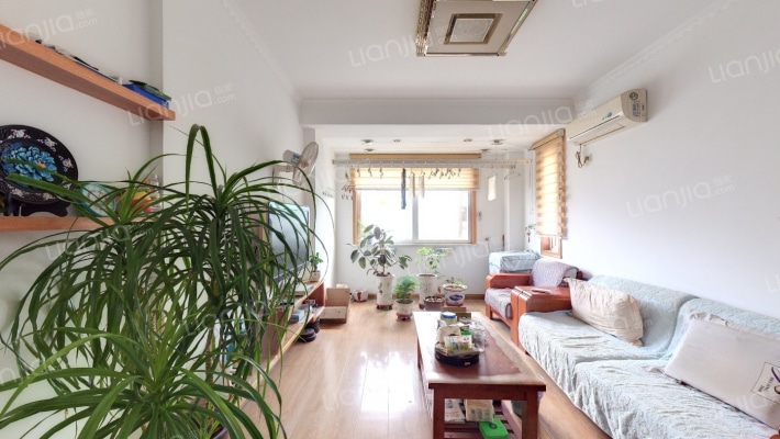 青莲花园东苑二手房实景图