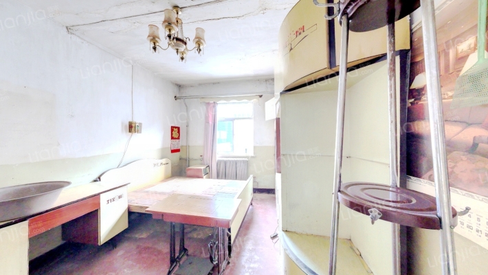 七一北小区二手房实景图