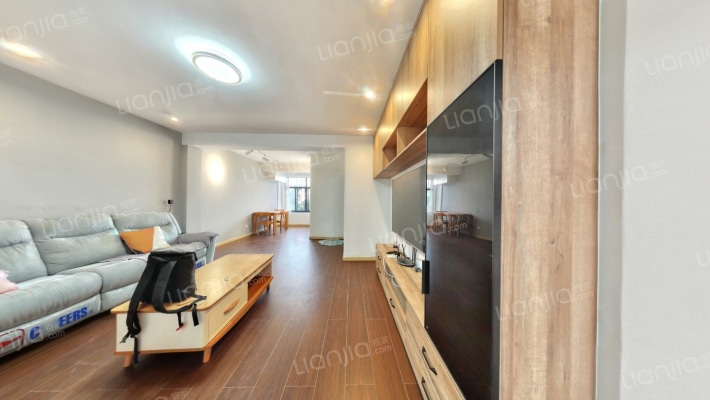 新迎小区九组团二手房实景图