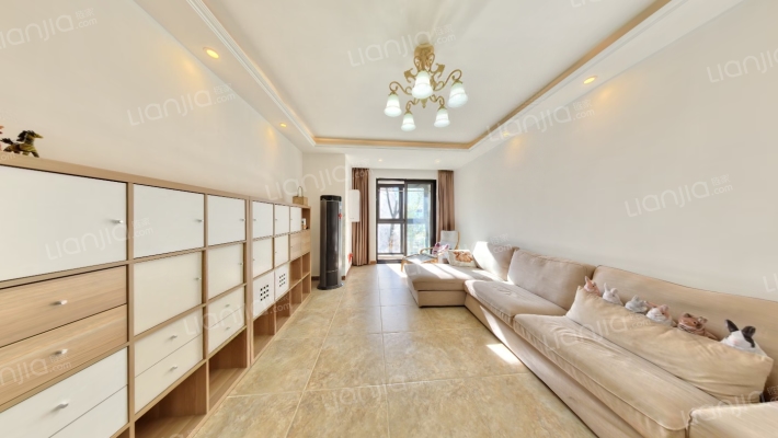 世华龙樾一期东区二手房实景图