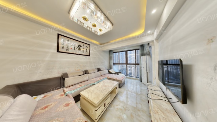 龙光君悦华庭二期二手房实景图