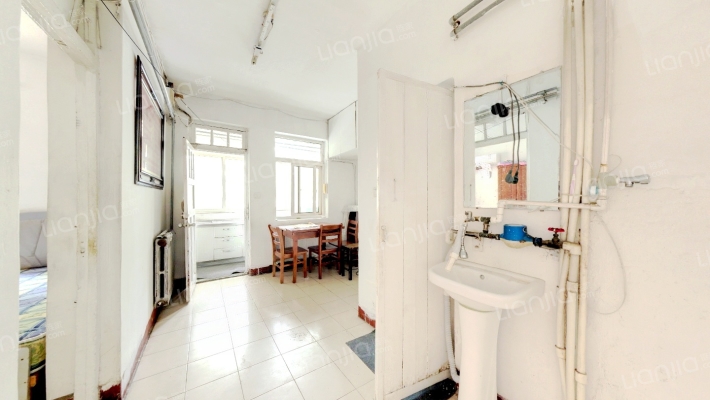 遵化路二手房实景图