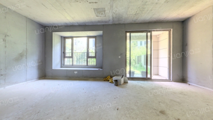 保利珑堂里院二手房实景图