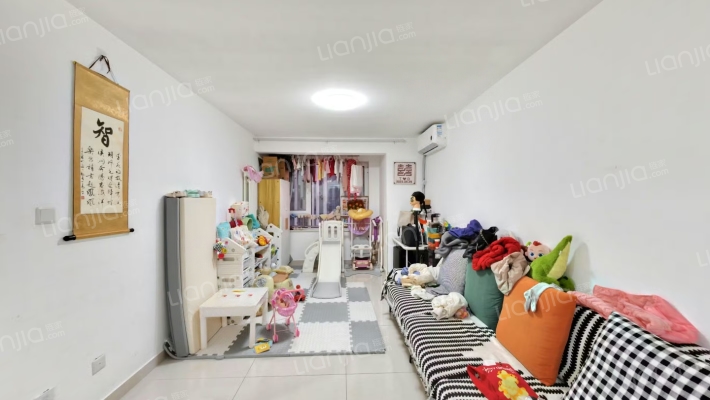 康营家园四期E区二手房实景图