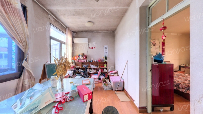 师范桥新村二手房实景图