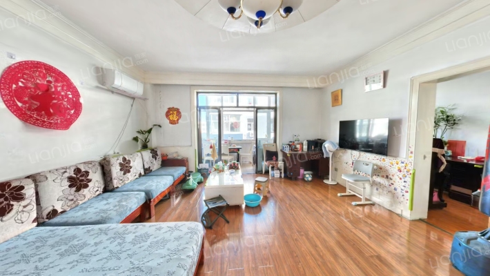 国税局宿舍二手房实景图