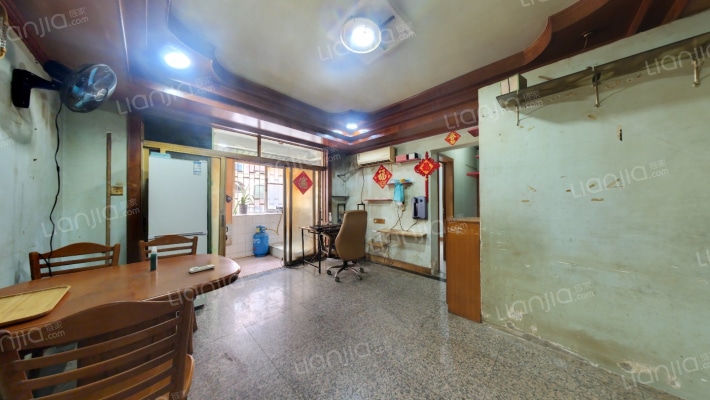 草埔新村二手房实景图