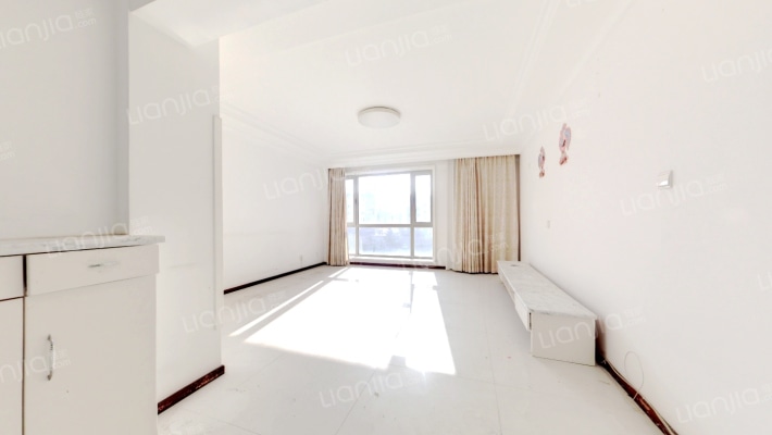 北欧假日二手房实景图