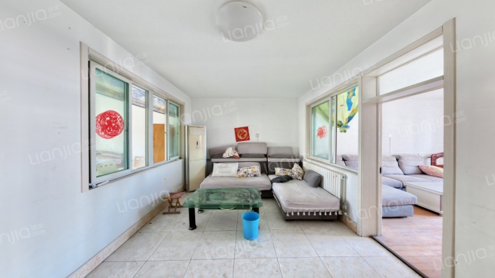 无影山路9号院二手房实景图