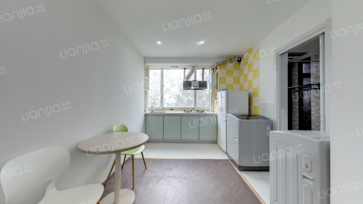 百通公寓二手房实景图