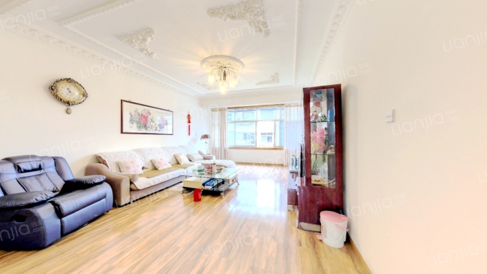 汽配厂小区二手房实景图