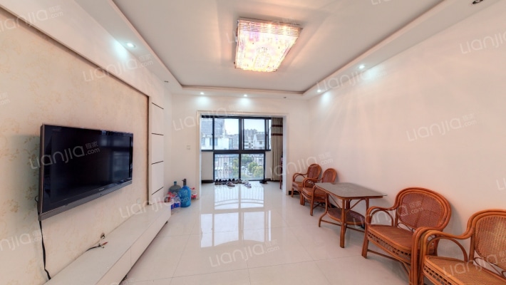 上海嘉苑二手房实景图