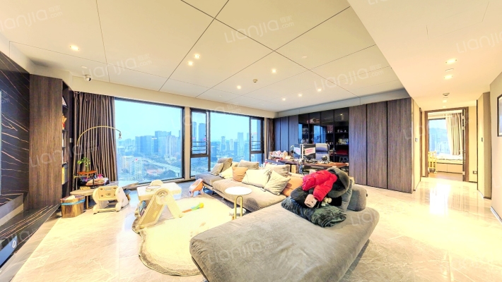 万科翡翠都会二手房实景图