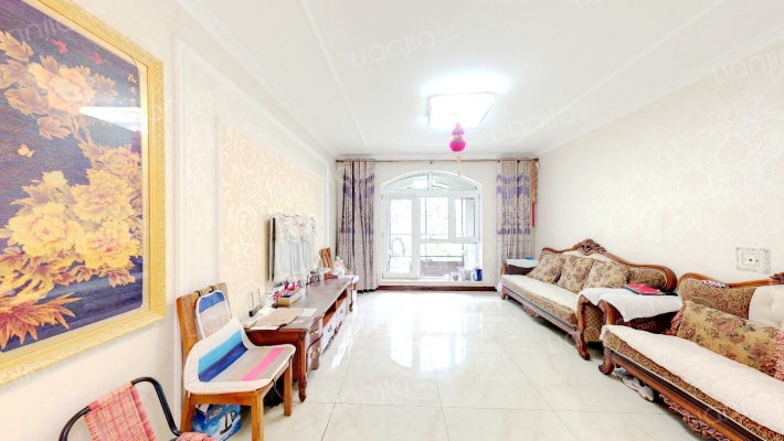 绿地海域中央墅B区二手房实景图