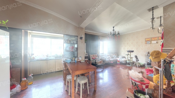 金马新苑二手房实景图