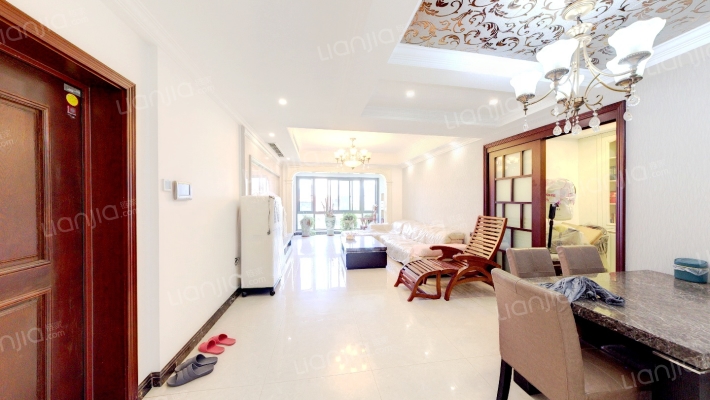 世欧上江城C区二手房实景图