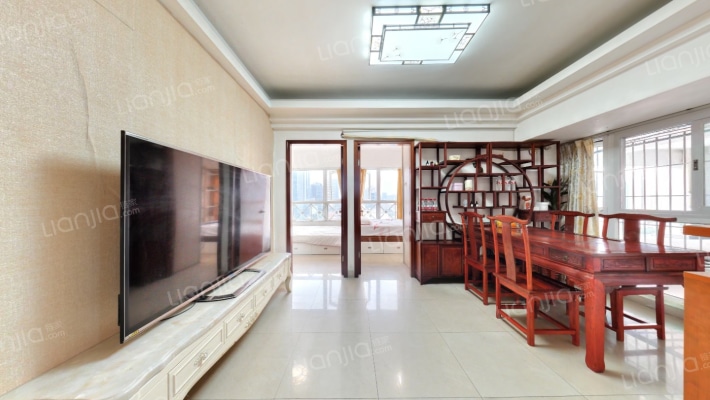 白金酒店公寓二手房实景图