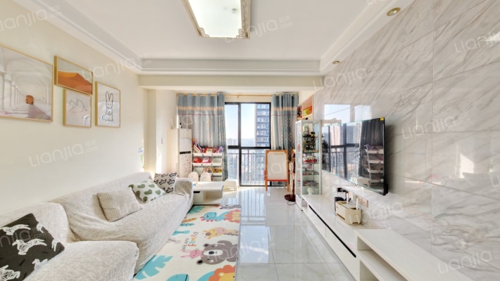 公园尚二手房实景图