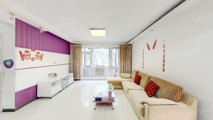 莱茵河畔二手房实景图