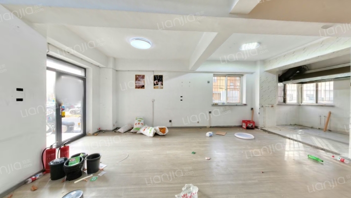 新东方公寓一期二手房实景图