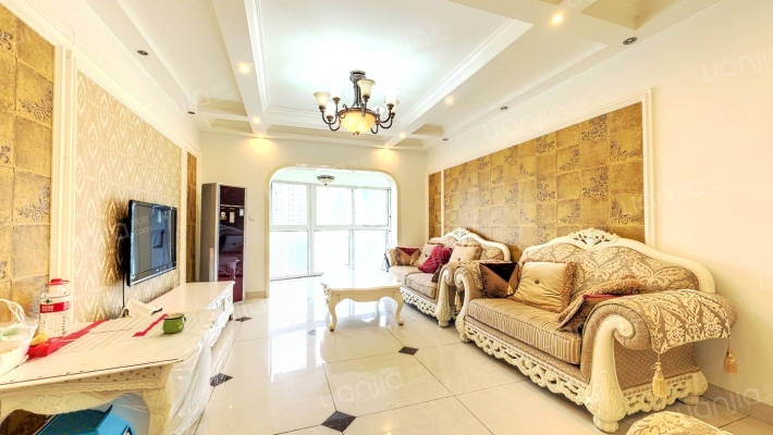 水岸华庭二手房实景图