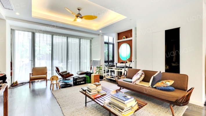 沁风雅泾二手房实景图