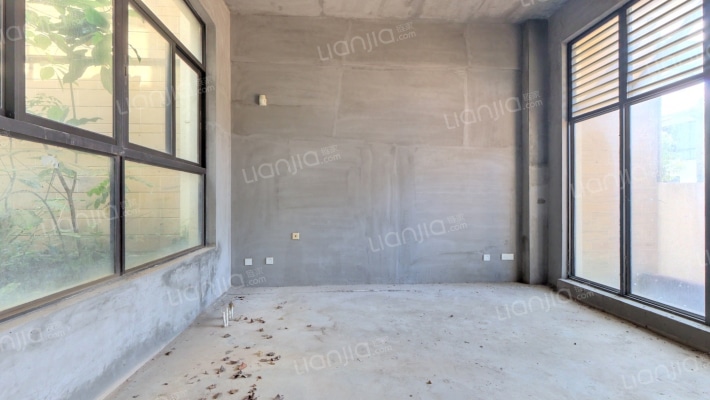 万科浪琴湾二手房实景图