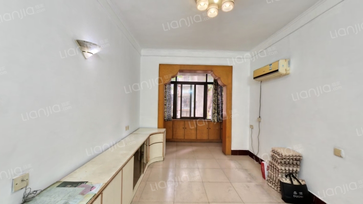 儿科家属院内二手房实景图