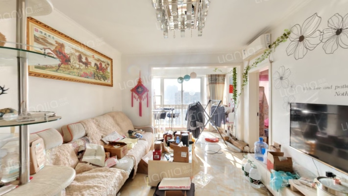 润景时代二手房实景图