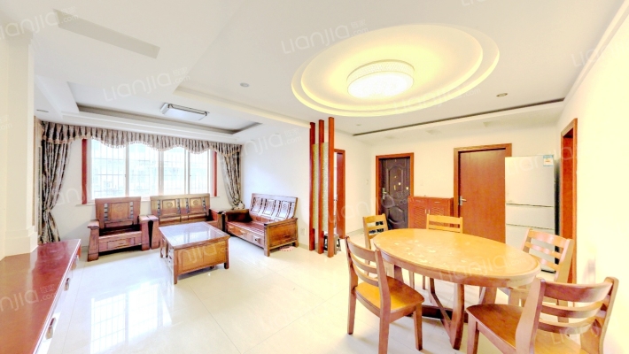 东盛世家二手房实景图