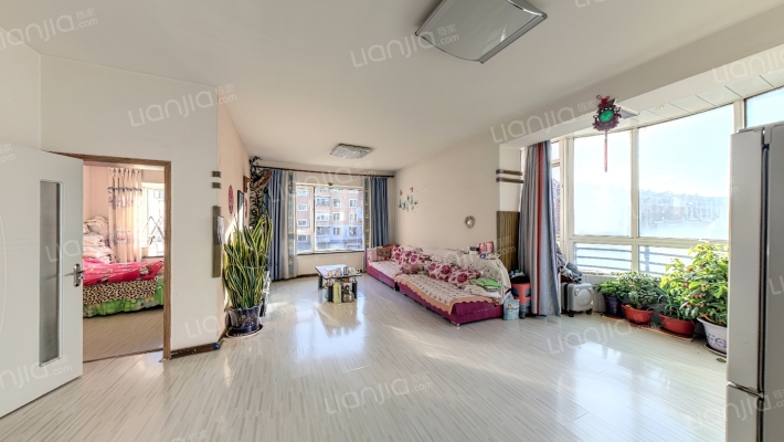 三隆世纪新城二手房实景图