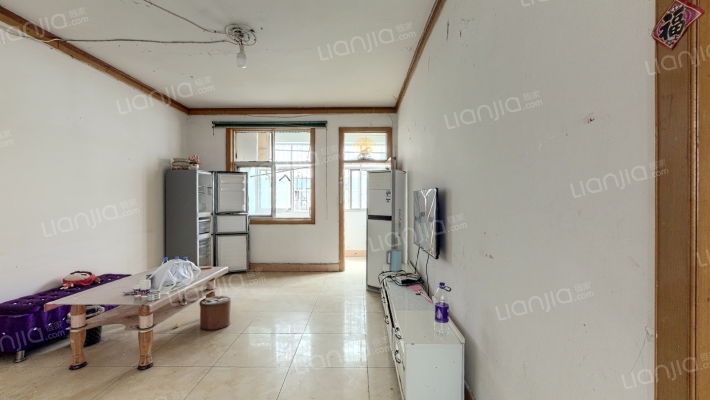 医药公司家属院二手房实景图