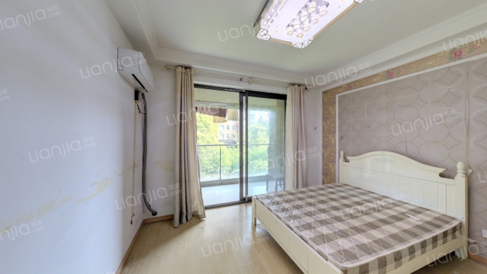 绿地东上海二期二手房实景图