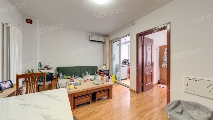 东韩社区二手房实景图