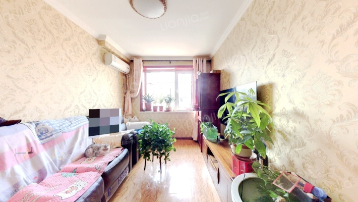 临江里二手房实景图