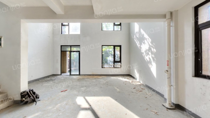 天宸府二手房实景图