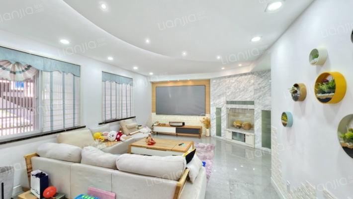 银龙大楼二手房实景图