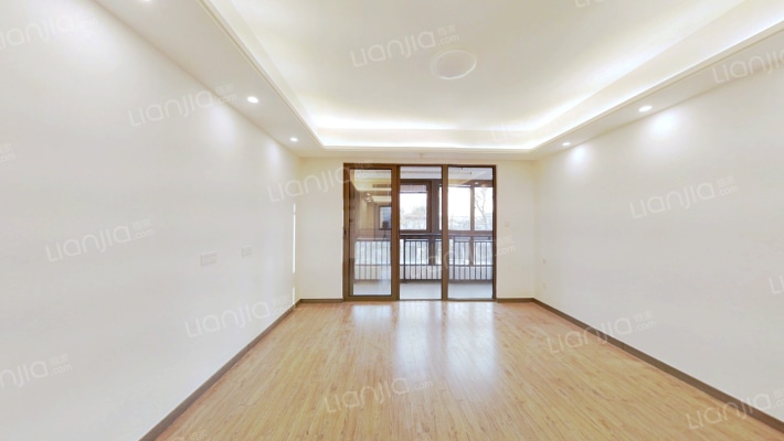 雅居乐鑫基中央公馆二手房实景图