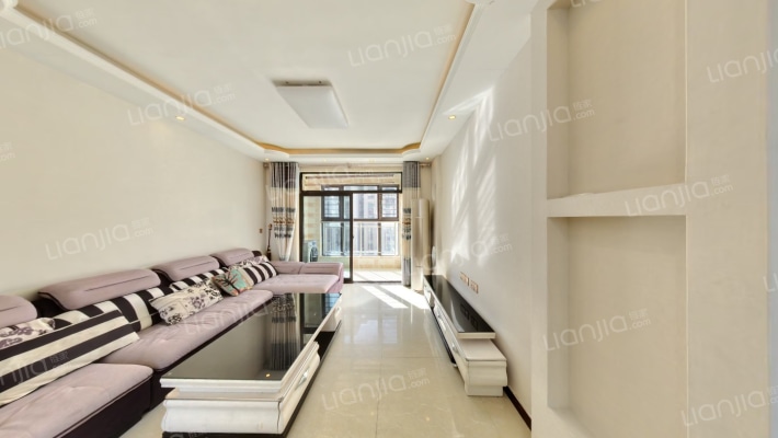 康桥原溪里1号院二手房实景图