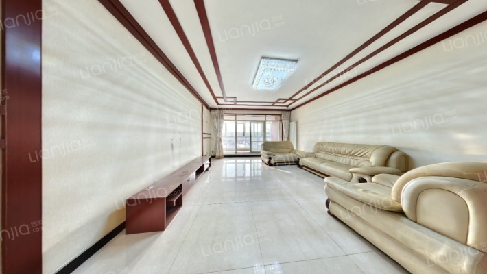 凤栖湾小区二手房实景图