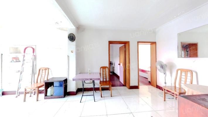 瑞西小区二手房实景图