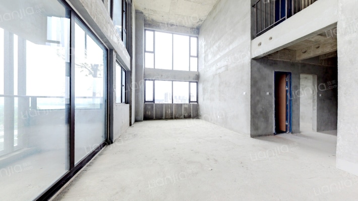 中亚水岸花都蓝点二手房实景图