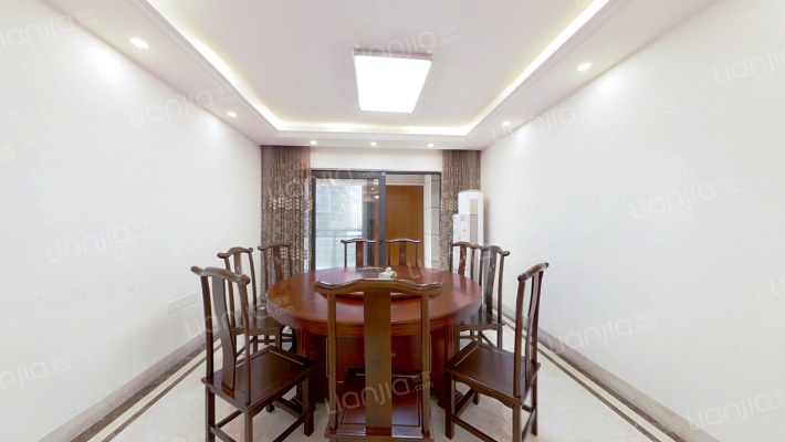 绿地中央广场二手房实景图